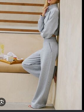Alo serenity sweat pants